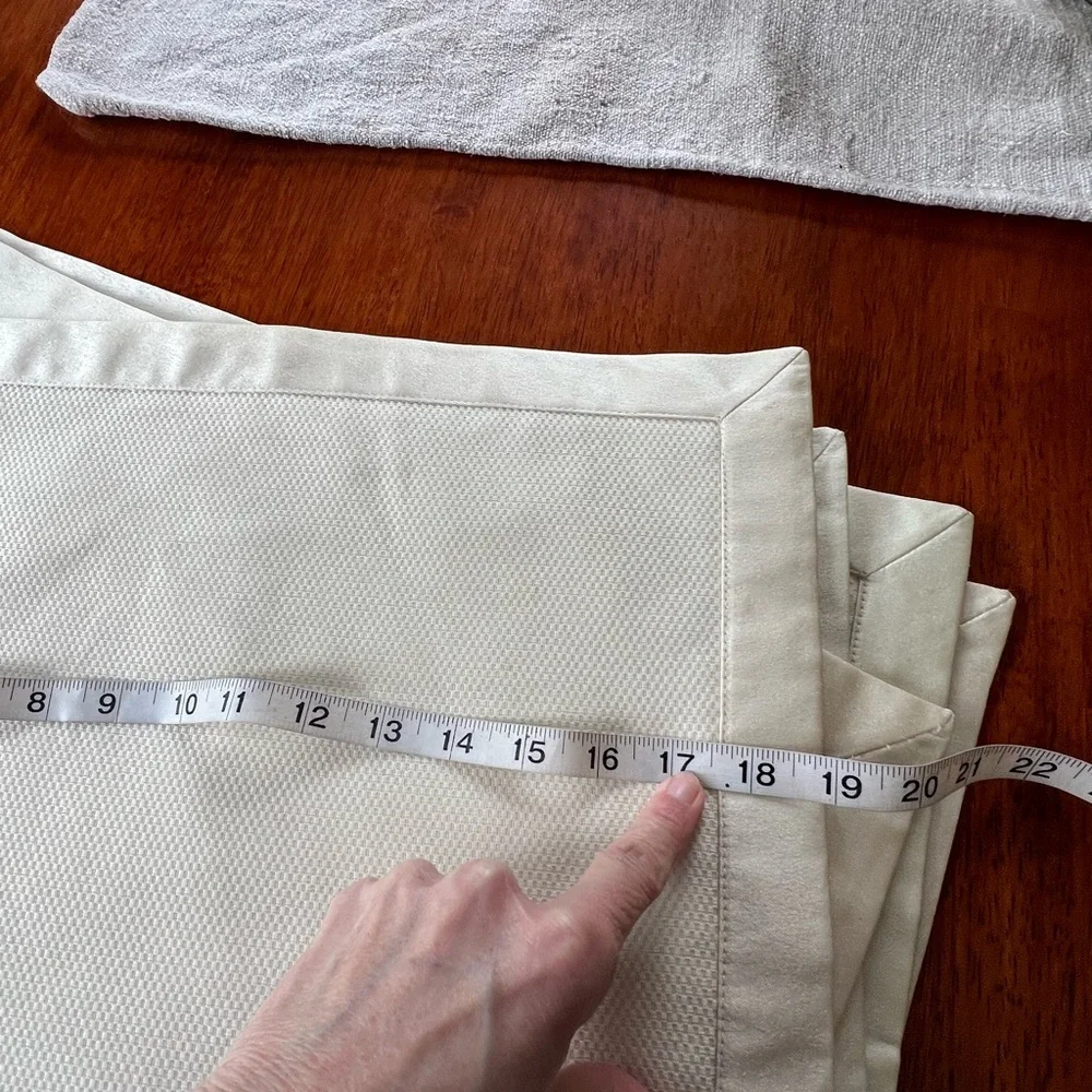 Elegant Cream Placemats Set​